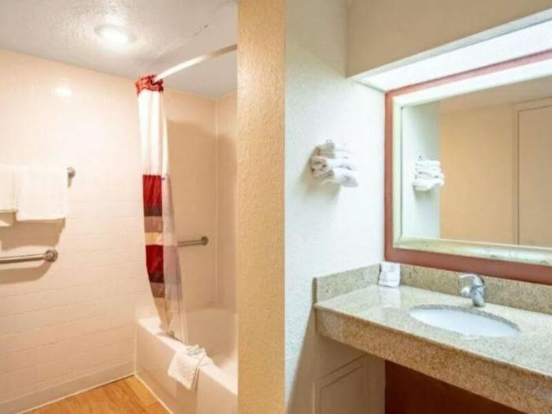 Econo Lodge Palm Harbor - Clearwater Exteriör bild