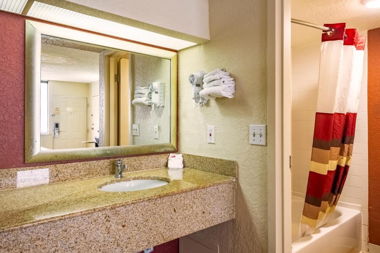 Econo Lodge Palm Harbor - Clearwater Exteriör bild